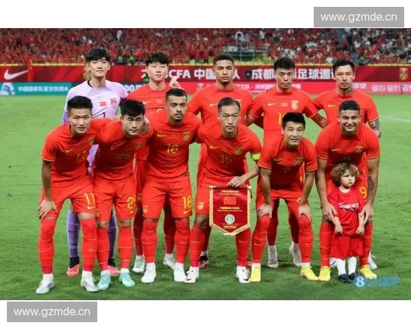 中国队鏖战世界杯预选赛奋勇拼搏展现新时代足球精神